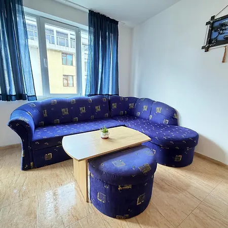 Daisy 4* Szveti Vlasz
