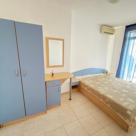 Daisy 4* Szveti Vlasz